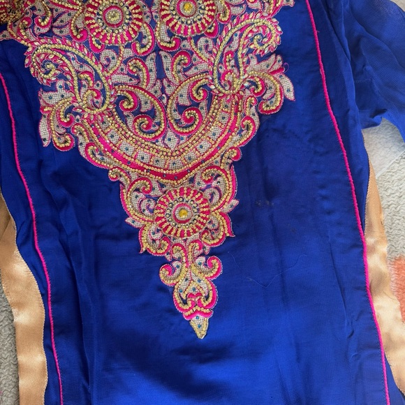 Indian/Bollywood/Desi style Brand New 3-piece Suit - Party Wear - Picture 12 of 16